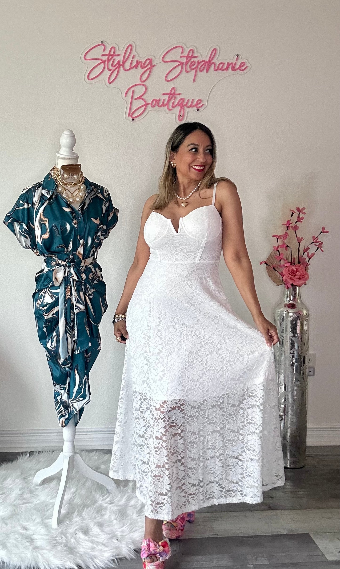 White Chic Maxi Dress
