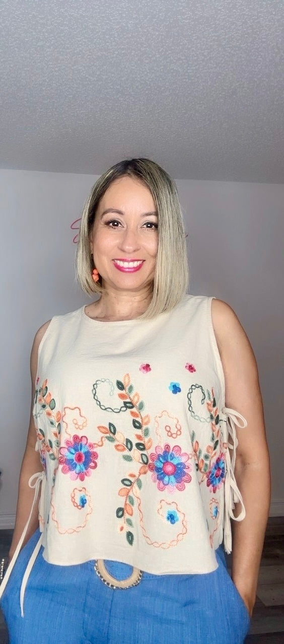 Natural Embroidery Sleeveless Top
